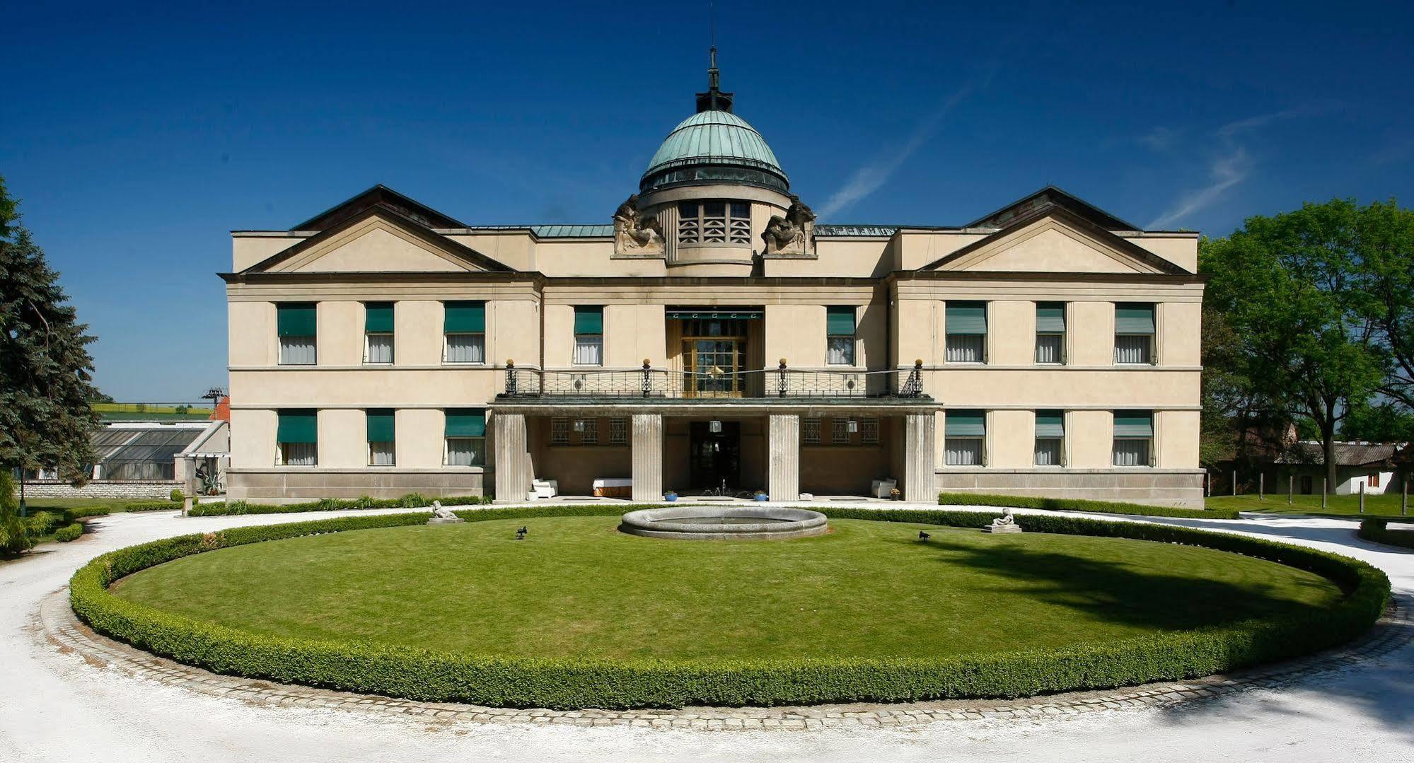 Chateau Kotera Ratboř Kültér fotó