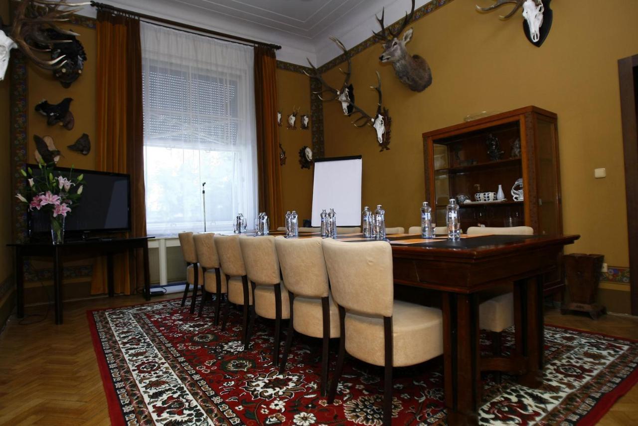 Chateau Kotera Ratboř Kültér fotó